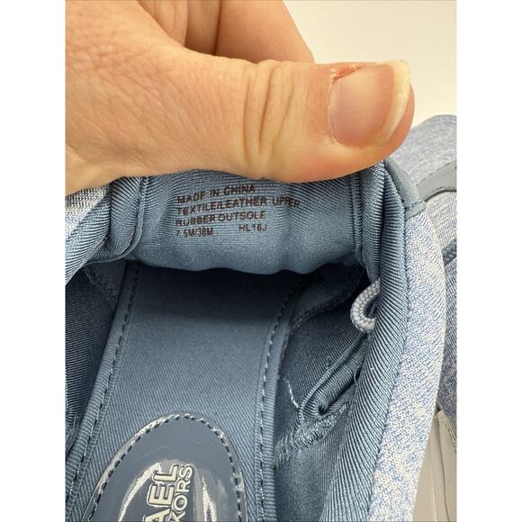 Michael Kors Women’s‎ Amanda Trainer Sneakers Sz 7.5 M Color Pale Blue White NIB - Picture 8 of 12